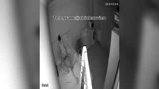 Hack Camera Vừa Địt Vợ Dâm Vừa Cho Chồng Mút Lồn