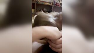 Nhìn vợ thằng khách bú lỗ đít của mình dâm đãng kích thích