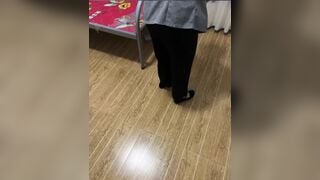 Gạ gẫm chị giúp việc bóp vú sờ mông hàng ngon dâm