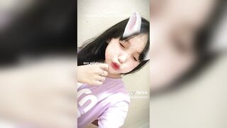 Yêu chiếc lồn non của em