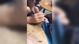 Một giáo viên tiểu học mới cưới ở Quảng Châu đã ngoại tình với một huấn luyện viên th