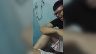 Ăn nhậu cho say sỉn rồi bị lũ bạn đè ra some