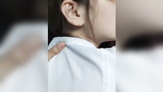 Đụ bé học sinh lớp 12 còn mặc đồng phục đi học