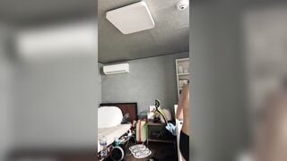 E teen mình dây Hàn Quốc cực xinh móc lồn trg nhà tắm xg đi tắm quay clip gửi a xem