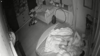 Hack Camera Ăn Tối Xong Là Đè Vợ Dâm Ra Địt