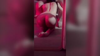 Công tác về là đút cu lút cán vào họng con riêng của vợ