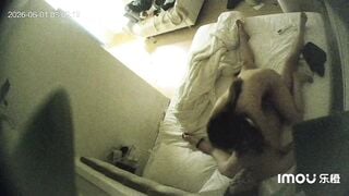 Hack cam, Phát Hiện Em Chubby Three Some Bú cu đjt tập thể với nhiều người