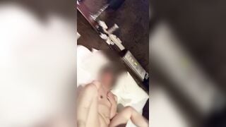 " tao gửi clip này chồng mày thì sao nhỉ" - Vụng trộm vợ bạn thân