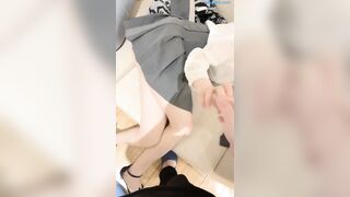 Thanh niên may mắn sang nhà gạ đụ được 2 chị em người yêu mình dây xinh đẹp