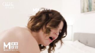 Bố có ng mới nên con gái của mẹ kế đến sống chung nào ngờ lại là 1 cô gái dâm đãng