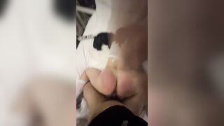 " anh đứng đánh mông em - đau quá à" - doggy con em họ mông to cực phê