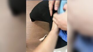 Ông chủ nhà cho tiền cô giúp việc để gạ địt sờ vú sờ lồn