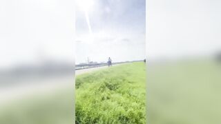 Cặp đôi thích chịch public ngoài công viên