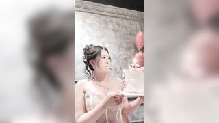 Bé Thỏshow ăn liên hoan xong là lại rủ nhau đi chịch