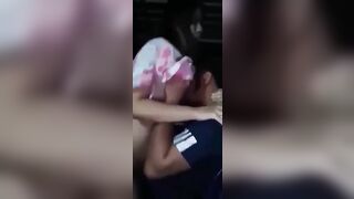 Cha dưỡng và con gái 2k10 lén lút đụ nhau sau bếp khi mẹ vắng nhà.