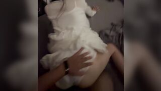 Mới đi tiệc về còn say dượng vén váy doggy tới tấp