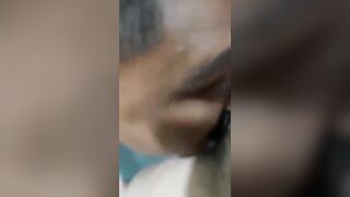 THANH NIÊN BỊ MẸ KẾ TRÓI TAY VÀ ĐÁI VÀO MỒM