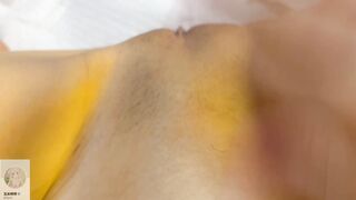 Cạo lông lồn cùng dâm nữ mình dây vú bự bím non hồng siêu múp