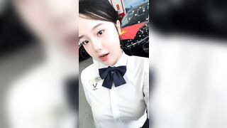 Mua chiêc xe mới địt được em sale vinfast