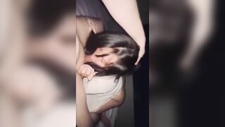 Vô tới phòng ngủ bắt chị dâu bú cu rồi mới tha