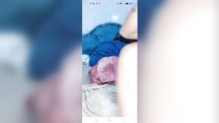 Livestream lau sạch cái âm đạo rỉ đầy nước