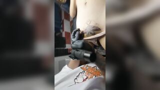 Tổng Hợp Clip Sex Nỗi Khổ Của Thợ Xăm Với Khách Nữ