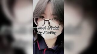 Em học sinh c3 Ngọc Lam show loz