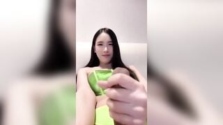 Em ladyboy xinh vú to cặc dài khủng sục cặc thủ dâm kích thích