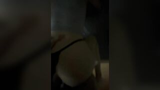 Mặc lọt khe đợi anh vén rồi nắc phần 1