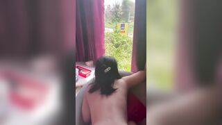 Em học sinh dáng người loli thích uống trà sữa