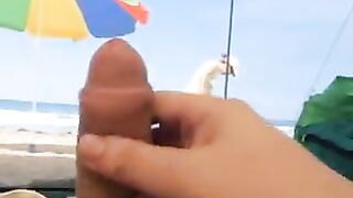 Quay tay ở bãi biển gạ chịch mbbg