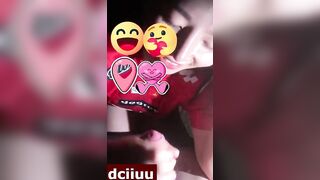 rủ con bạn đi lườn rồi bắn tinh lên măt nó ngoài đường luôn. con bạn said” nhìn mặt t