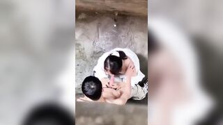 cặp đôi học sinh lén lút bú cu đụ nhau sau trường học