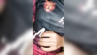 Em gái 2k9 nghịch cặc anh họ chi để bị đụ còn suất tinh lên mặt.