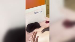 Em rau non tơ chịch không thiếu tư thế nào
