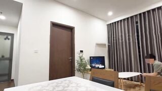 Nện bà chị gái nứng lồn vú to phần 1