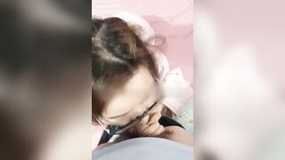 Địt chị kế toán khi chồng chị ở nhà đợi cơm