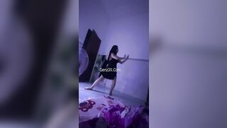 Clip Sex Kim Nhung Chuppy Mặt Xinh Mà Dâm Không Tưởng