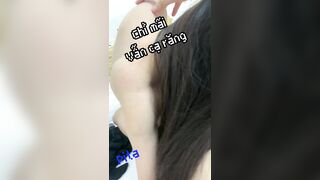 bé sinh viên kêu nhớ anh thì phải vác cặc đi đụ em