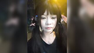 Dâm nữ vú bự xỏ khuyên lồn ở nhà bú cu a xg cùng a ra đường show hàng đụ sướng lồn