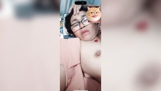 CÁC ZAI YÊU CHO MẸ KẾ NÀY XEM CẶC ĐI, M THÈM CẶC MẤY ZAI YÊU LẮM