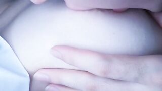 Mút sạch đầu ti hồng của em p2 phần 1