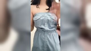 Sang nhà em gái 17 tuổi chơi anh họ thấy ko ai ở nhà liền lôi em vào toilet bú địt.