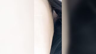 Bú cu bạn cùng lớp sau giờ học