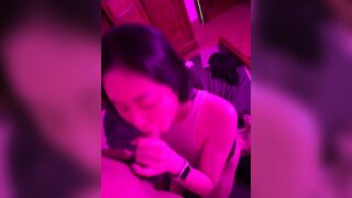 ai chưa vô quán massage đèn tím tím bên đường thì vô coi cho bit nè