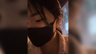 Bảo trân 2k9 show lồn giữa đường tìm người móc hộ