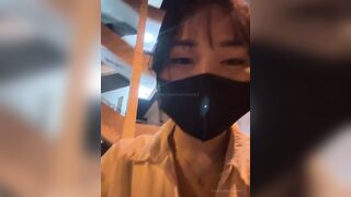 Bảo trân 2k9 show lồn giữa đường tìm người móc hộ