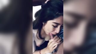 “tụt quần ra chị bú cho nhanh ko bố mẹ chị về” dc chị hàng xóm bú cu cho