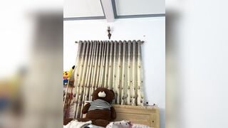 Gái Việt khẩu dâm nứng lồn thèm địt dâm đãng kích thích trên live