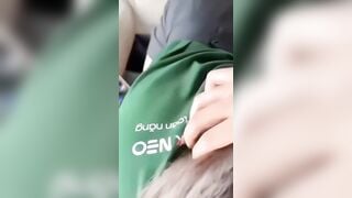 Hà Trang Nhân Viên Ngân Hàng Vp Bank Ký Hợp Đồng Cùng Khách Từ OTO Rồi Đến Khách Sạn
